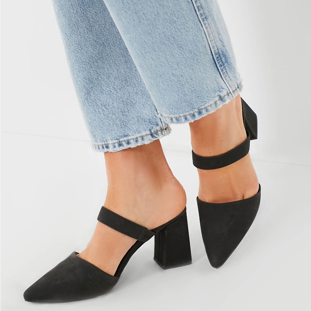 Coconuts by Matisse Riley Heels
